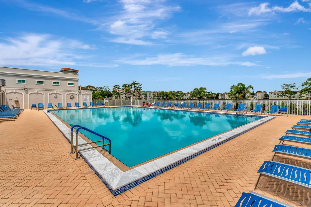 6082 Waldwick Circle, Delray Beach, FL 33484