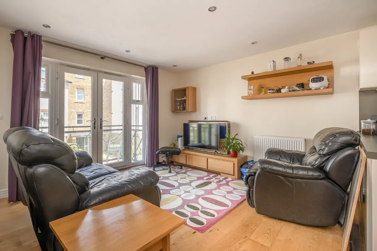 Holford Way, London, SW15 photo 3