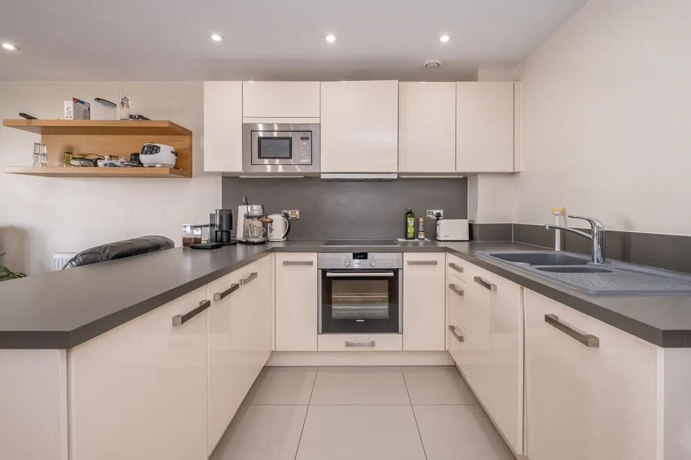 Holford Way, London, SW15 photo 4
