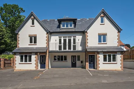 Pentire Place, Farnham, GU10