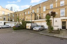 Lindsay Square, London, SW1V photo 2