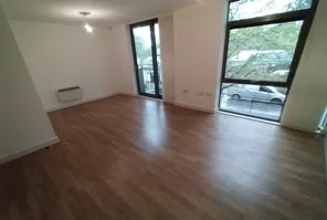 Main property image