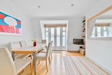 Eardley Crescent, London