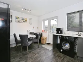 Monks Close, Whittlesey, Peterborough thumb 3