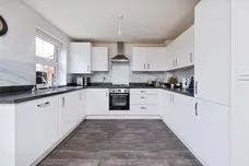 Alfred Way, Buckingham