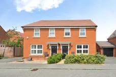 Alfred Way, Buckingham