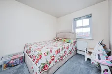 Alfred Way, Buckingham