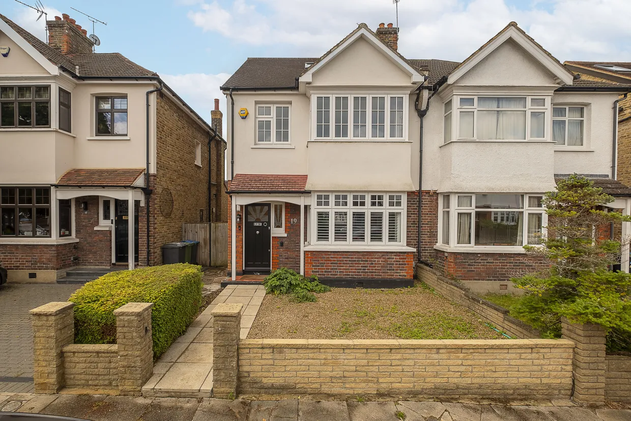 Neville Road, Kingston Upon Thames, KT1 photo 1