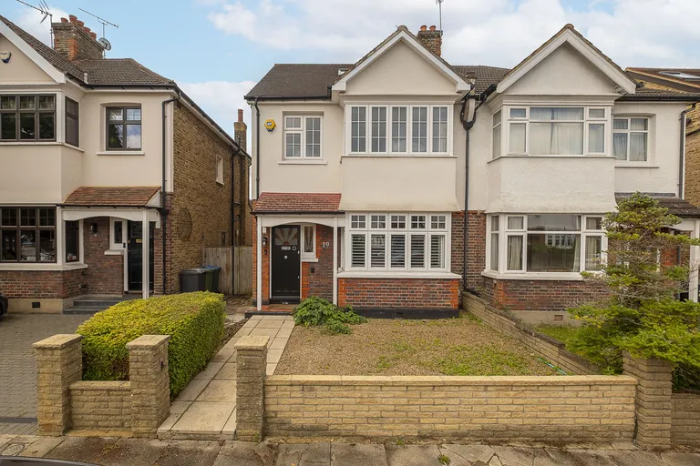 Neville Road, Kingston Upon Thames, KT1
