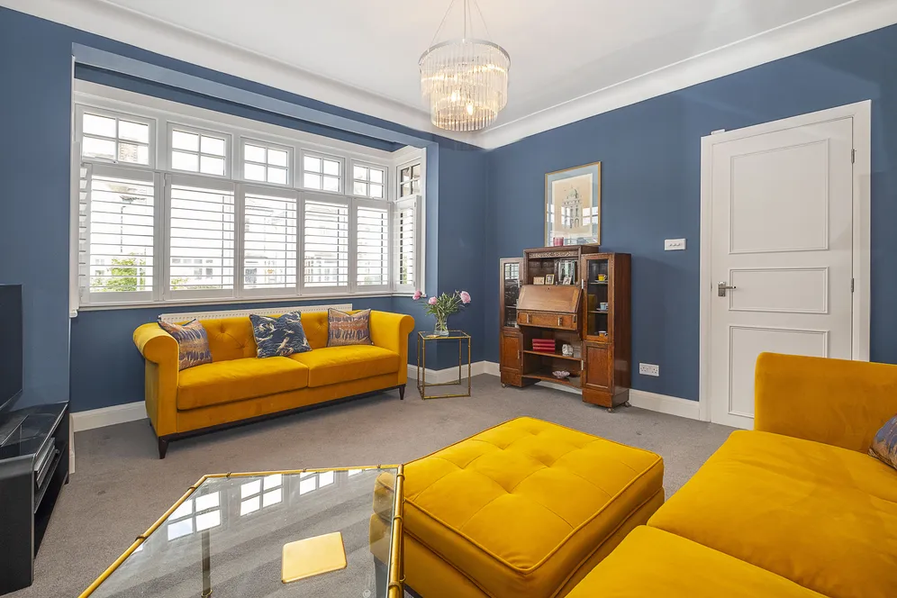 Neville Road, Kingston Upon Thames, KT1 photo 2