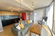 Saxton, The Avenue, LEEDS