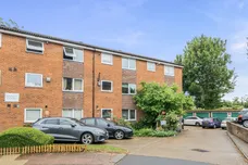 Queens Avenue, Winchmore Hill, London