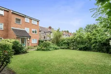 Queens Avenue, Winchmore Hill, London