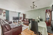 Trefoil Crescent, Crawley