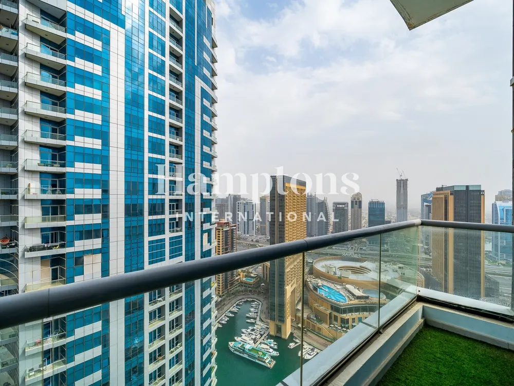 Dubai Marina