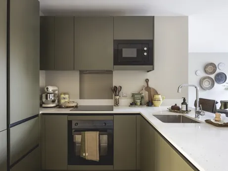 Momento Staines, 28 Mill Mead, Spelthorne, TW18 4UQ