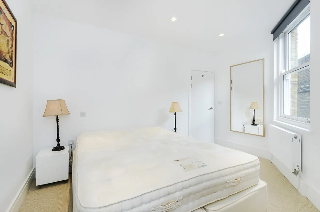 New Kings Road London SW6 photo 9