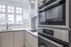 Arterberry Road London SW20 photo 4