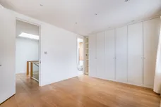 Pembroke Gardens Close London W8 photo 13