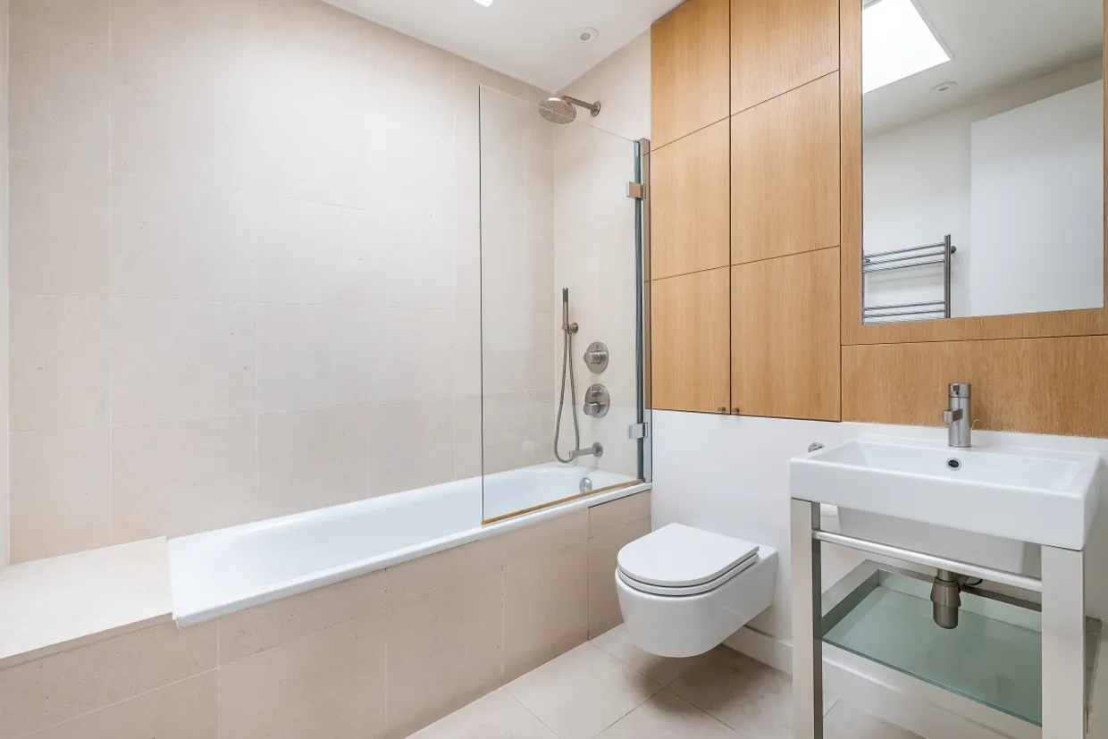 Pembroke Gardens Close London W8 photo 15