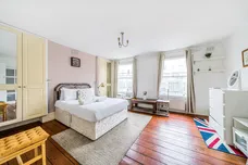 Kilburn Park Road London NW6 photo 5