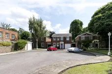 Pembroke Gardens Close London W8 photo 22