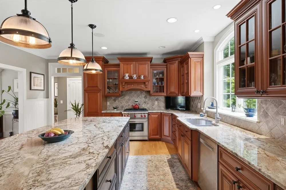 42 BARD ROCK LANE, Hanover, MA 02339