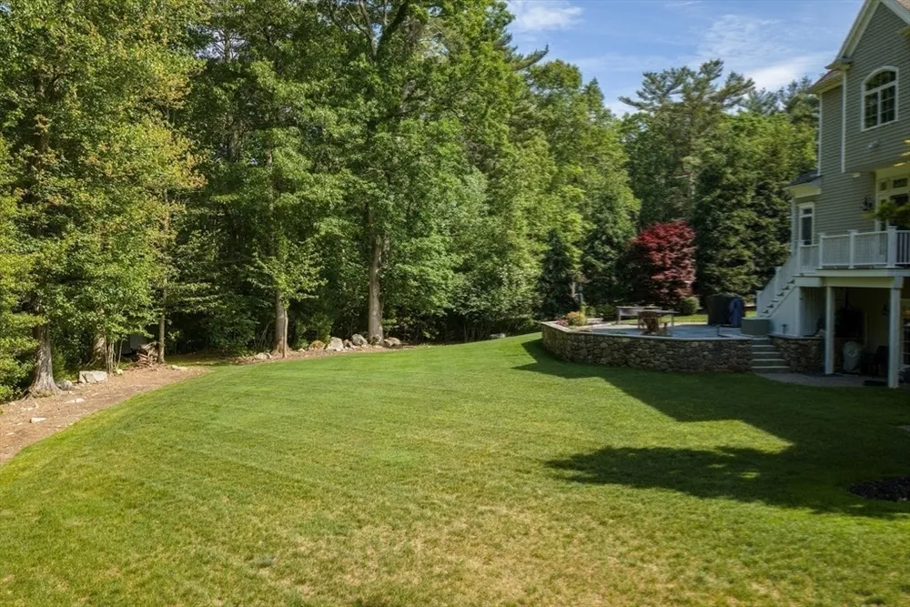 42 BARD ROCK LANE, Hanover, MA 02339