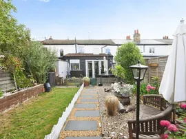 Ockendon Road, Upminster thumb 3