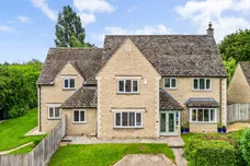 Oaklands, Cirencester, GL7 photo 19