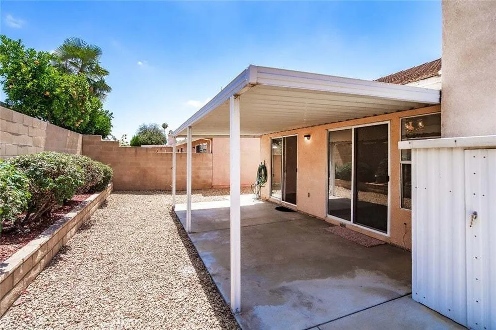 2220 Glenwood Ave, Hemet, CA 92545