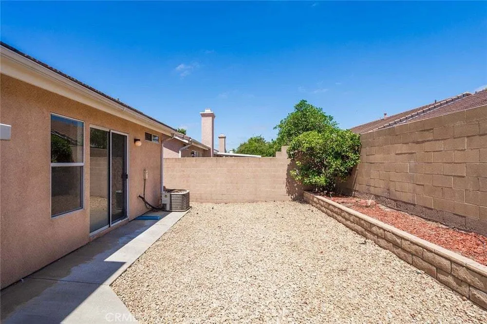 2220 Glenwood Ave, Hemet, CA 92545