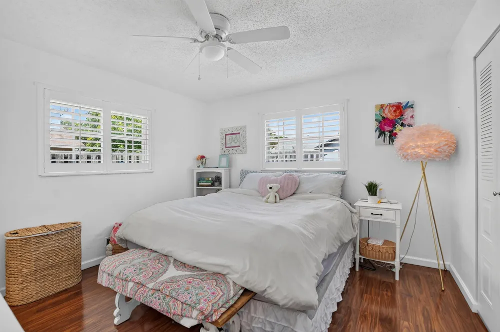 1345 SW 28th Ave, Deerfield Beach, FL 33442