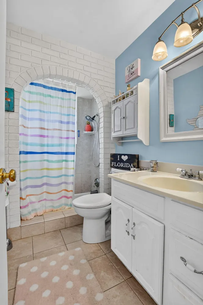 1345 SW 28th Ave, Deerfield Beach, FL 33442