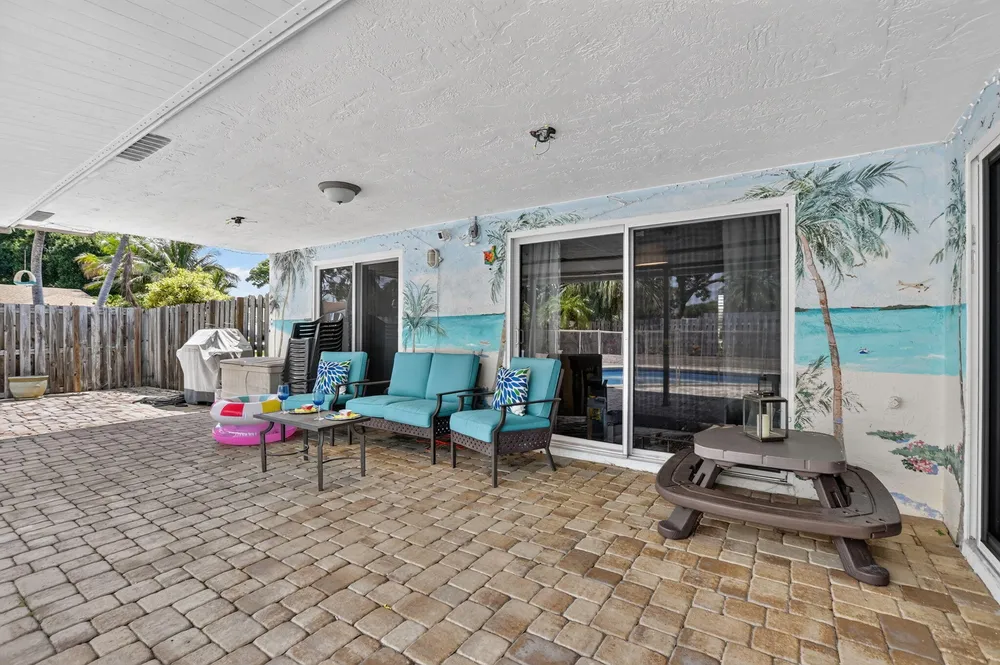 1345 SW 28th Ave, Deerfield Beach, FL 33442