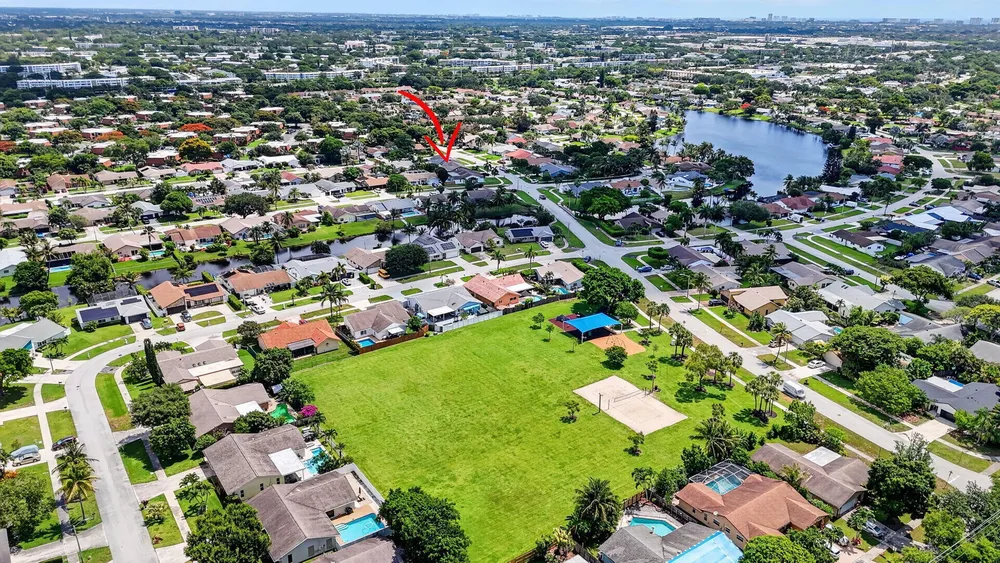 1345 SW 28th Ave, Deerfield Beach, FL 33442