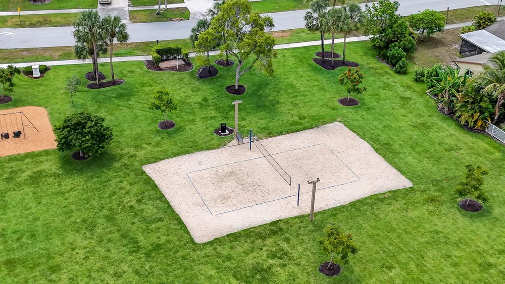 1345 SW 28th Ave, Deerfield Beach, FL 33442