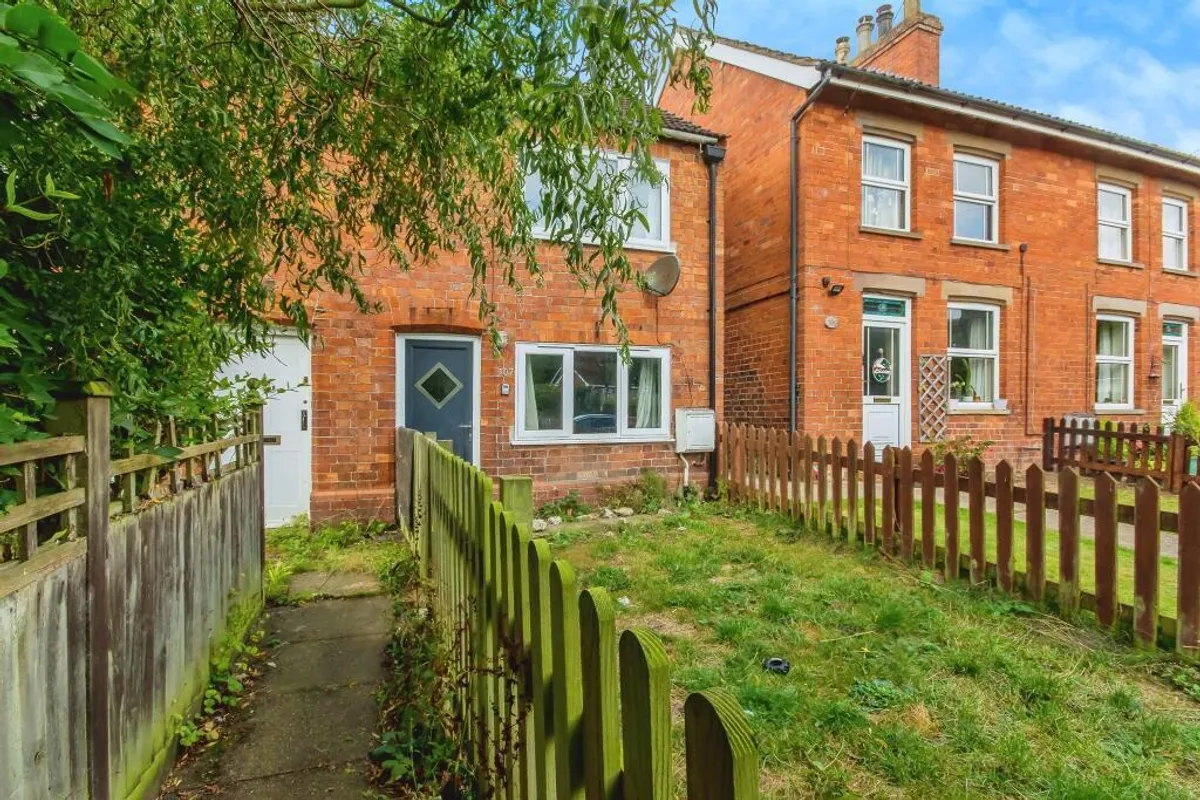 Main Road, Hundleby, SPILSBY