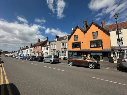 Castle Street, Thornbury, BRISTOLphoto