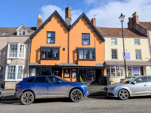 Castle Street, Thornbury, BRISTOLphoto