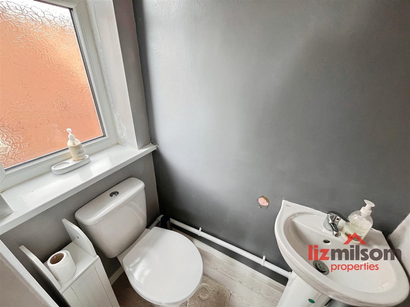 Winchester Drive, Midway, Swadlincote Image 13