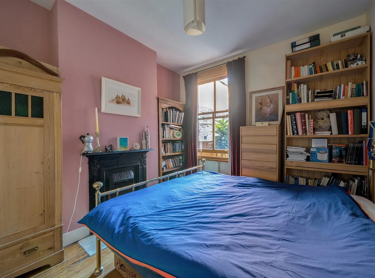 Litchfield Gardens NW10