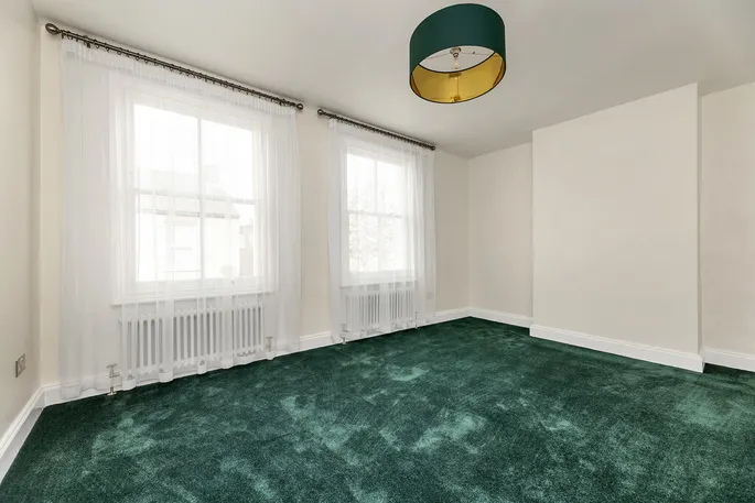 Property carousel image 10