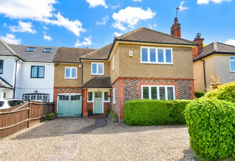 Cassiobury Drive, Watford, WD17