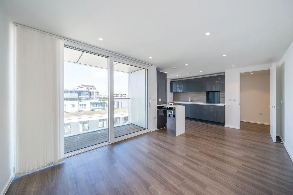Buckhold Road, London, SW18 photo 2