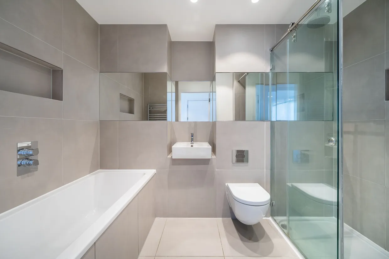 Buckhold Road, London, SW18 photo 8
