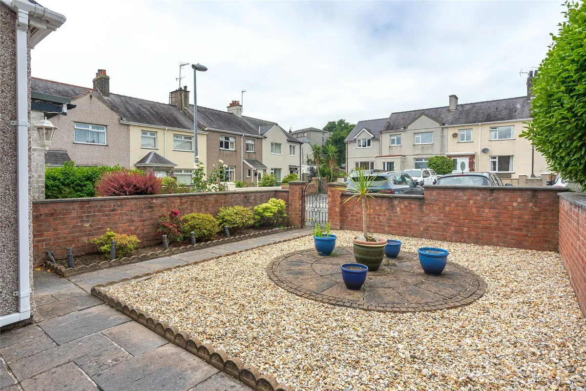 Bron Y Garth, Caernarfon, Gwynedd, LL55