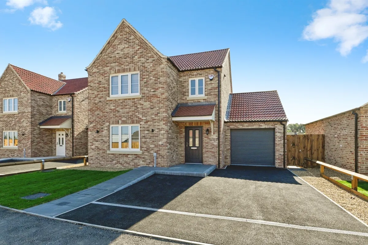 Oakley Way, Outwell, Wisbech