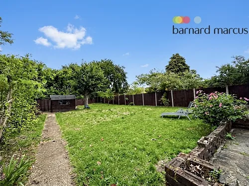 Cheyham Gardens, Suttonphoto
