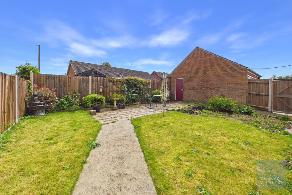 Beccles Road, Bungay Image 4